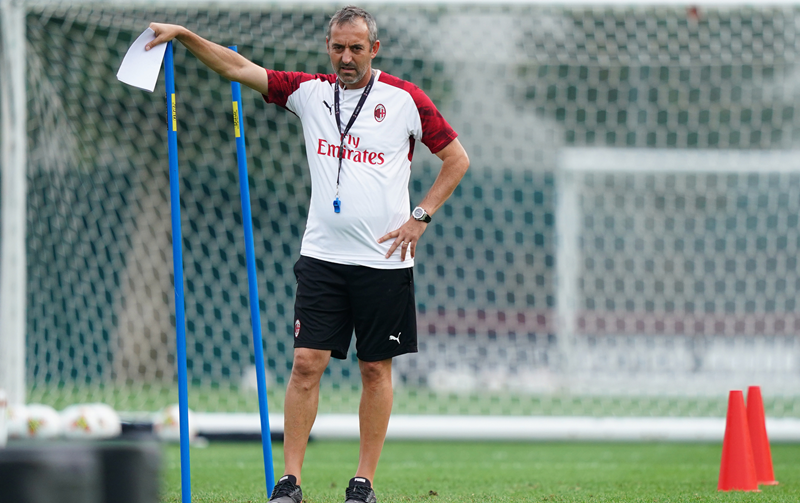 Thua sốc Udinese, người AC Milan không thể nở nụ cười - Bóng Đá
