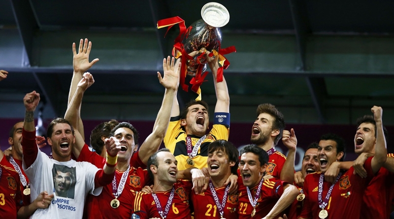Bạn còn nhớ Raul Albiol, nhà vô địch World Cup 2010 cùng Tây Ban Nha? - Bóng Đá