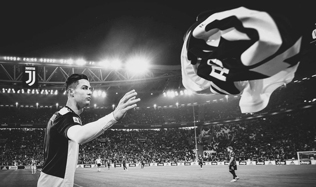ảnh đẹp Juventus tháng 10 (trắng đen) - Bóng Đá