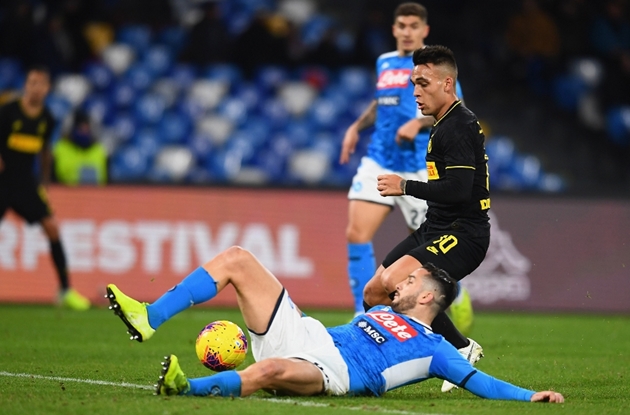 Lukaku tỏa sáng, Inter Milan nhẹ nhàng vượt qua Napoli - Bóng Đá