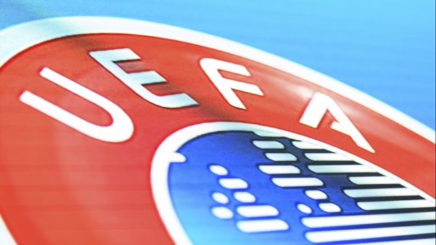 CHÍNH THỨC: UEFA định đoạt số phận vòng play-off EURO 2020 và Champions League
