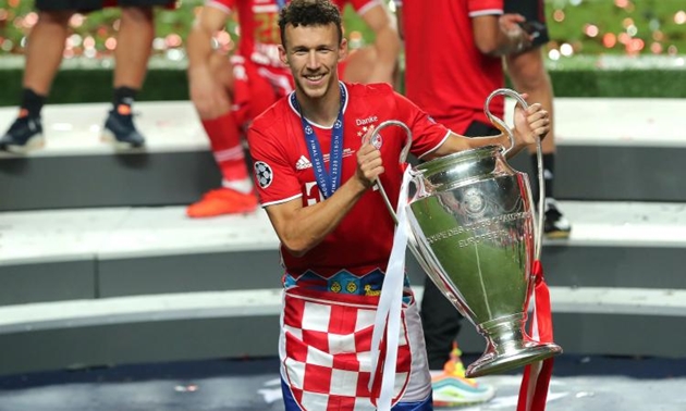 Ảnh Ivan Perisic ăn mừng cùng Bayern - Bóng Đá