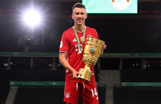 Ảnh Ivan Perisic ăn mừng cùng Bayern - Bóng Đá