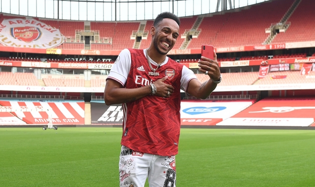 Mikel Arteta and Edu react to Pierre-Emerick Aubameyang signing new Arsenal deal - Bóng Đá