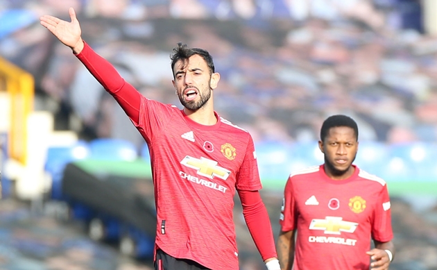 Manchester United star Bruno Fernandes reveals he ignored coaching advice about his best position - Bóng Đá