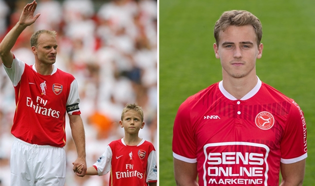 Arsenal legend Bergkamp’s son Mitchel, 22, ‘not offered deal’ at club after week-long trial - Bóng Đá