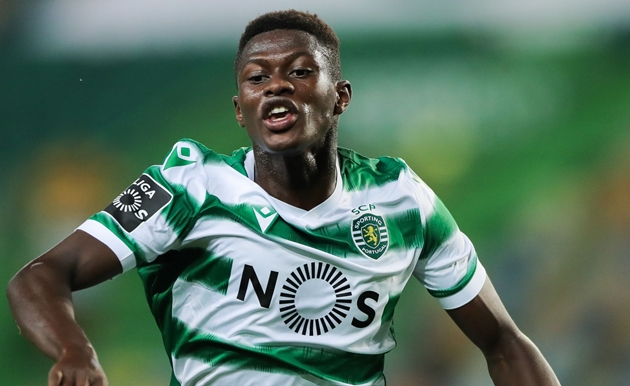 Leicester City are set to battle it out with Manchester United and Arsenal for Sporting Lisbon's Nuno Mendes - Bóng Đá
