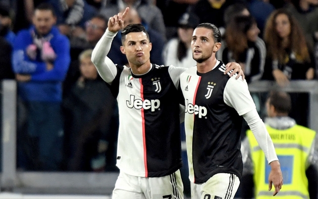 CHÍNH THỨC: Juve gia hạn với Jeep - Bóng Đá