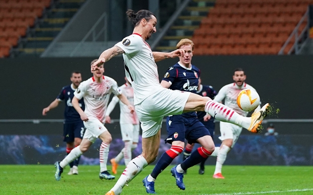 Về phần AC Milan, họ sẽ còn rất nhiều điều phải cải thiện trong thời gian sắp tới. Đây đã là trận đấu thứ 4 họ không thể giành chiến thắng tính trên mọi đấu trường.