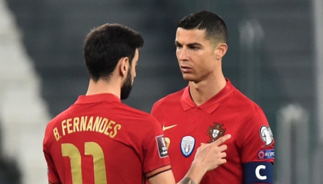 RONALDO AND FERNANDES: 13 SHOTS, NO GOALS AS PORTUGAL BEAT AZERBAIJAN - Bóng Đá