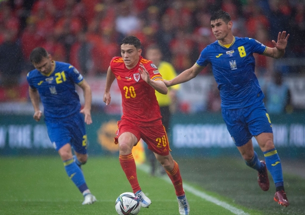 James trải qua hành trình rất dài trước khi đến World Cup 2022.