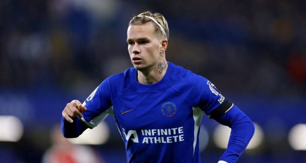 Mudryk hoàn toàn lu mờ đồng hương Zinchenko.