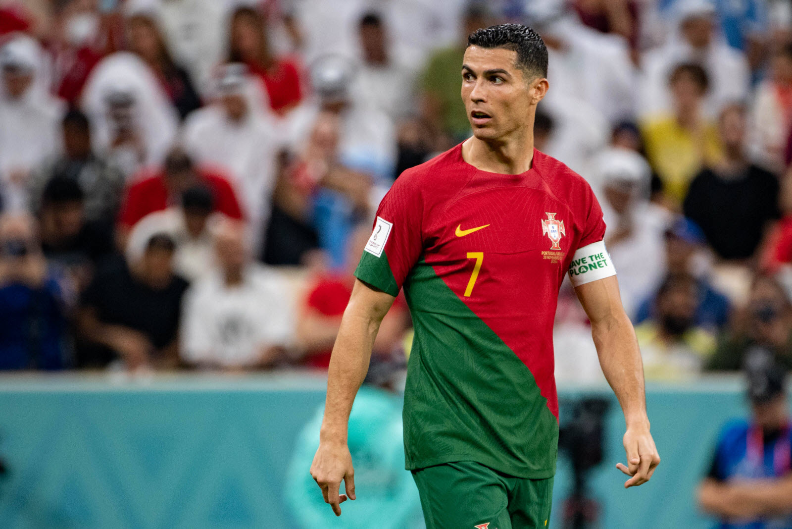 CR7 bị kiện 1.5 tỷ USD - Bóng Đá