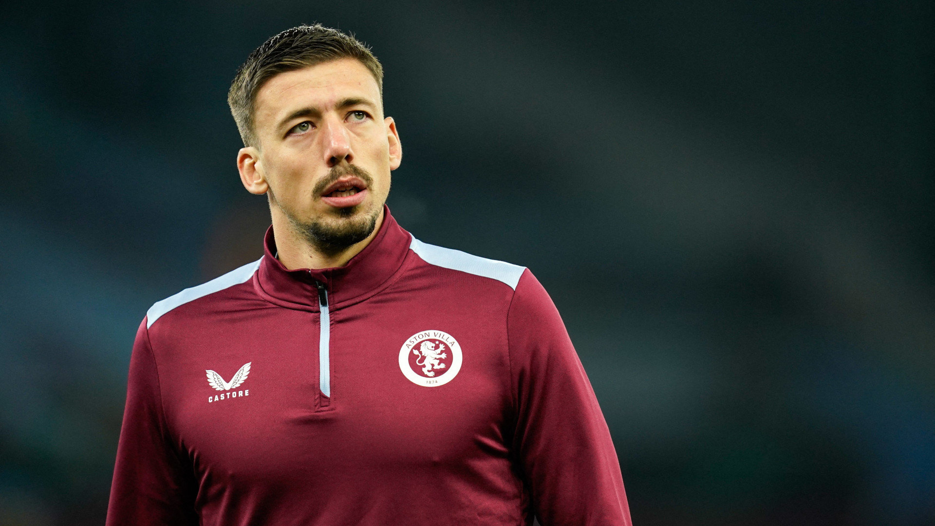Lenglet sắp ra mắt tại EPL.