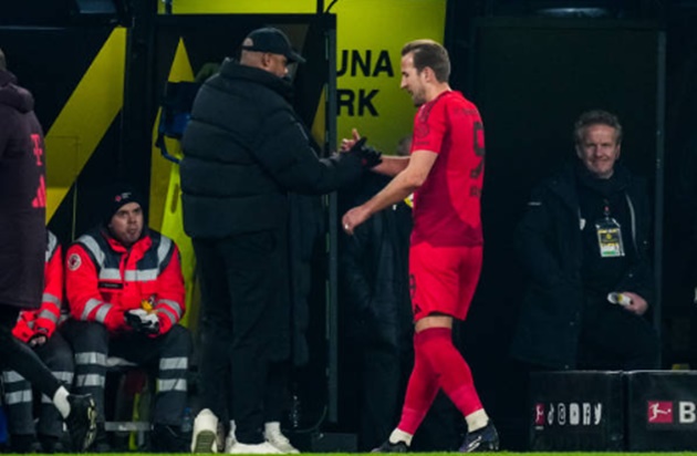 Kompany cập nhật tình hình Harry Kane, Musiala nói về điều không may trước Dortmund