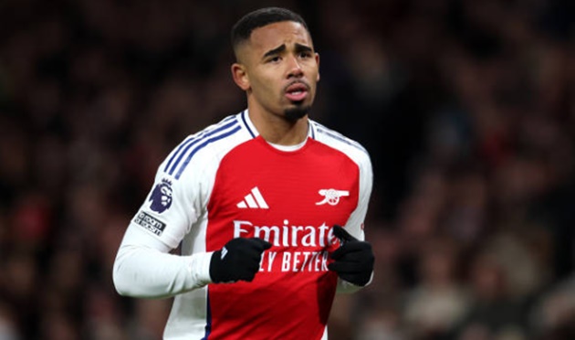 1 bàn sau 33 trận, Gabriel Jesus bị công kích mạnh mẽ tại Arsenal