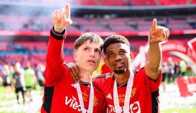 Ảnh bài viết 2 sao MU nổi giận với cáo buộc 'kẻ phá hoại nội bộ', lý do Garnacho không còn 'bất khả xâm phạm'