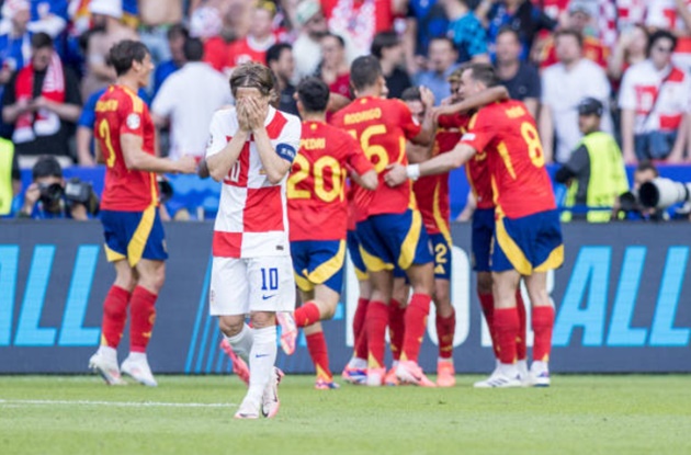 5 điểm nhấn Tây Ban Nha 3-0 Croatia: Công cùn thủ tệ; 'Chú cháu' Modric - Yamal