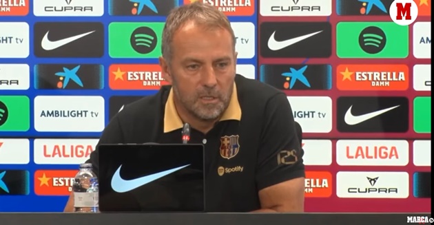Hansi Flick: “Đăng ký Dani Olmo không phải việc của tôi”