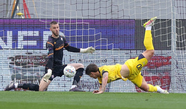 De Gea và Zion Suzuki cùng hay nhất trận tại Serie A