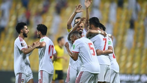 Đội tuyển Việt Nam sẽ lấy vé đi tiếp, UAE mơ soán ngôi - Bóng Đá
