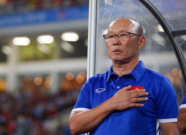 Thầy Park không được liên lạc với ĐT Việt Nam; tiền vệ UAE muốn đá “chết bỏ” - Bóng Đá