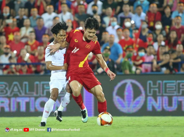 3 giải pháp cho hàng công U23 Việt Nam trận Malaysia - Bóng Đá