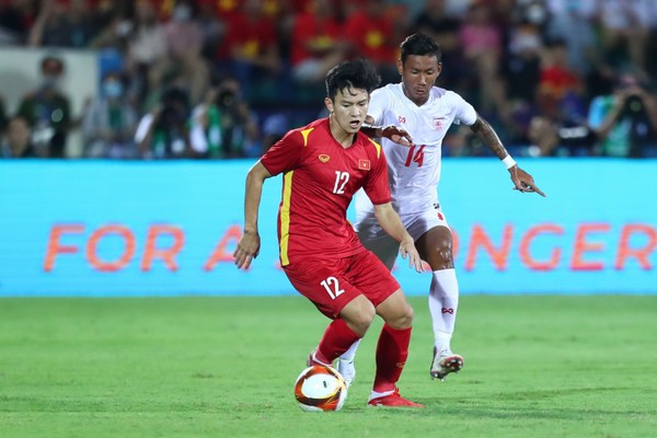Cờ đã đến tay ngôi sao U23 Việt Nam - Bóng Đá