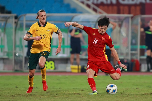Văn Hậu chốt bến đỗ mới; Thái Lan mang đội hình chắp vá dự AFF Cup - Bóng Đá