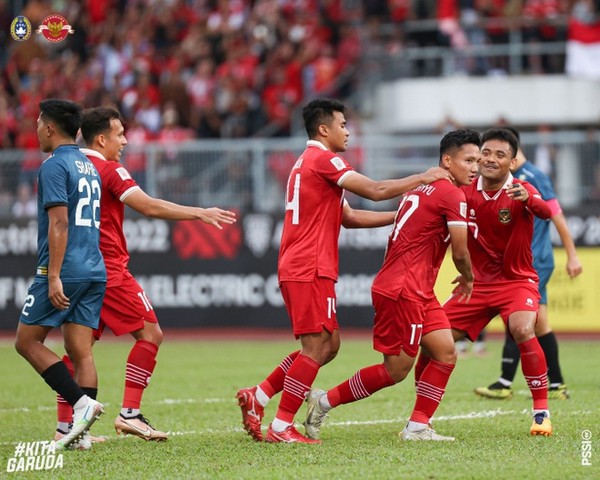 ĐT Brunei 0-0 ĐT Indonesia - Bóng Đá