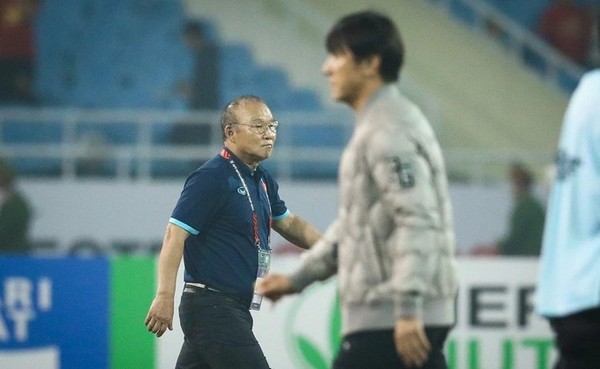 4 điều rút ra sau màn đấu trí giữa thầy Park và Shin Tae-yong - Bóng Đá