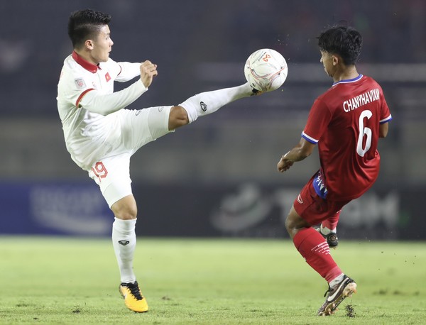 HAGL chốt xong 3 ngoại binh; Quang Hải nên trở lại với V-League - Bóng Đá