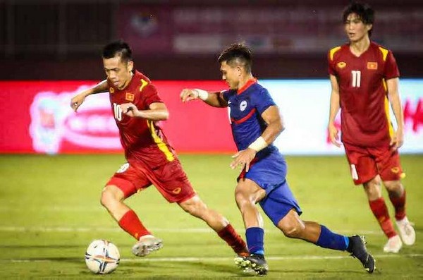CĐV ngao ngán khi ĐT Việt Nam bỏ FIFA Days; HLV Troussier nói không với Quang Hải, Công Phượng  - Bóng Đá