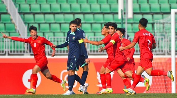 U20 Việt Nam 0-0 U20 Australia. - Bóng Đá