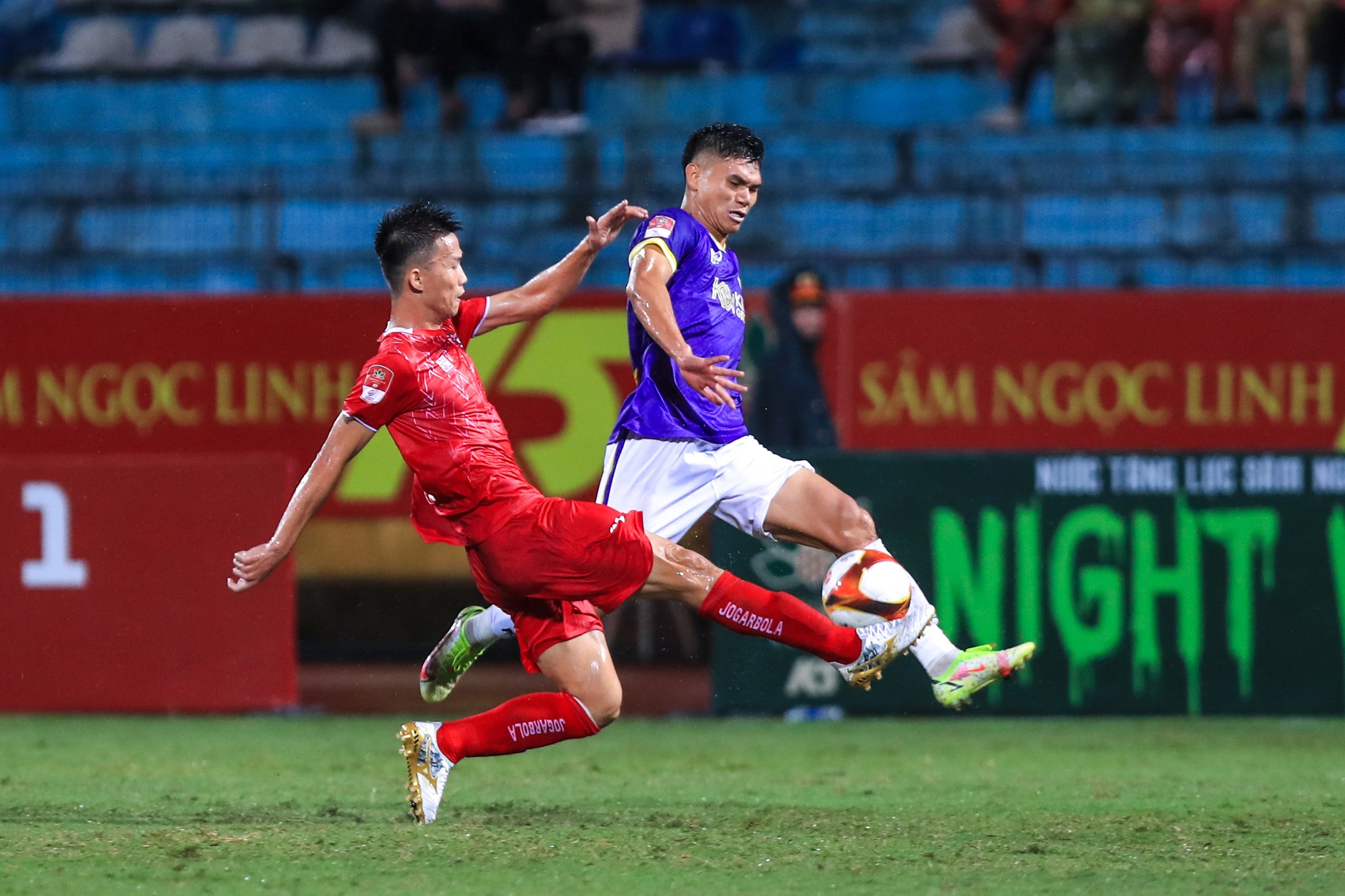 Thua 17 bàn sau 4 trận và vấn đề của CLB Hà Nội - Bóng Đá