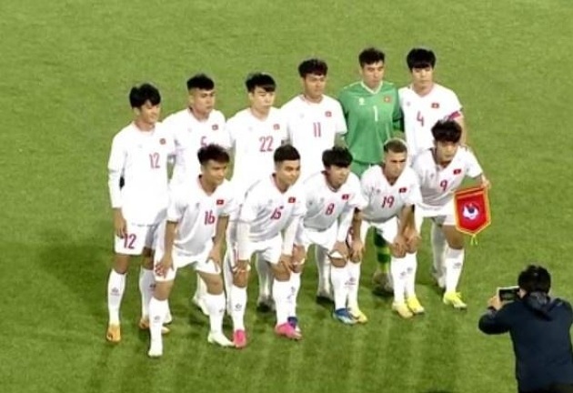 HLV Shin bạt tai cầu thủ Indonesia; 'Việt Nam không đủ trình độ' - Bóng Đá