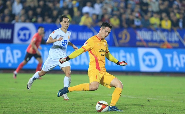 Vòng 16 V-League: Đại chiến đỉnh bảng; HAGL ôm hận - Bóng Đá