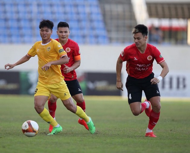 Vòng 18 V-League: HAGL gặp thử thách cực đại; Cơn giận dữ của CẠHN - Bóng Đá