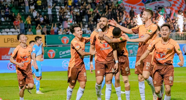 Vòng 18 V-League: HAGL cản bước Nam Định; CAHN tìm lại mạch thắng - Bóng Đá