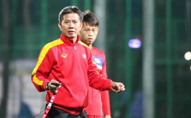 HLV Hoàng Anh Tuấn chia sẻ trước ngày lên đường dự VCK U19 châu Á - Bóng Đá