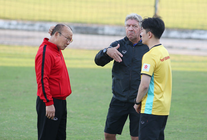 Có thêm trợ lý này, HLV Park Hang-seo sáng cửa vô địch AFF Cup - Bóng Đá