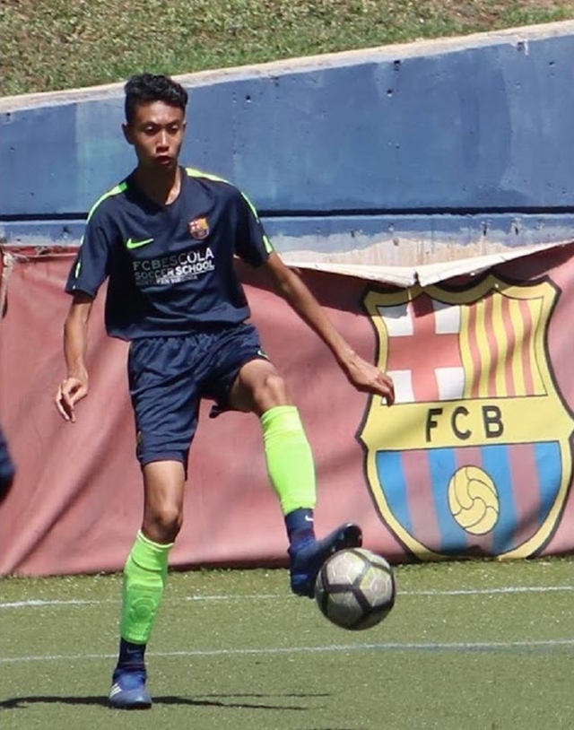 Tài năng trẻ Barcelona muốn trở thành đồng đội của Công Phượng ở HAGL - Bóng Đá