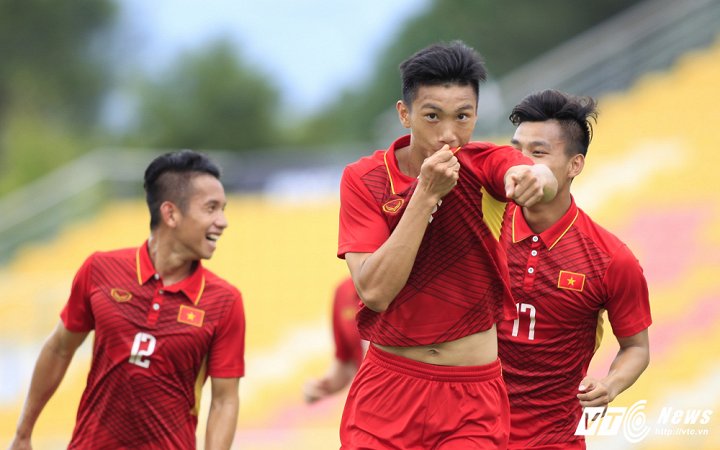 Điểm tin bóng đá Việt Nam sáng 02/12: Văn Hậu vào nhóm 4 cầu thủ trẻ hay nhất AFF Cup - Bóng Đá