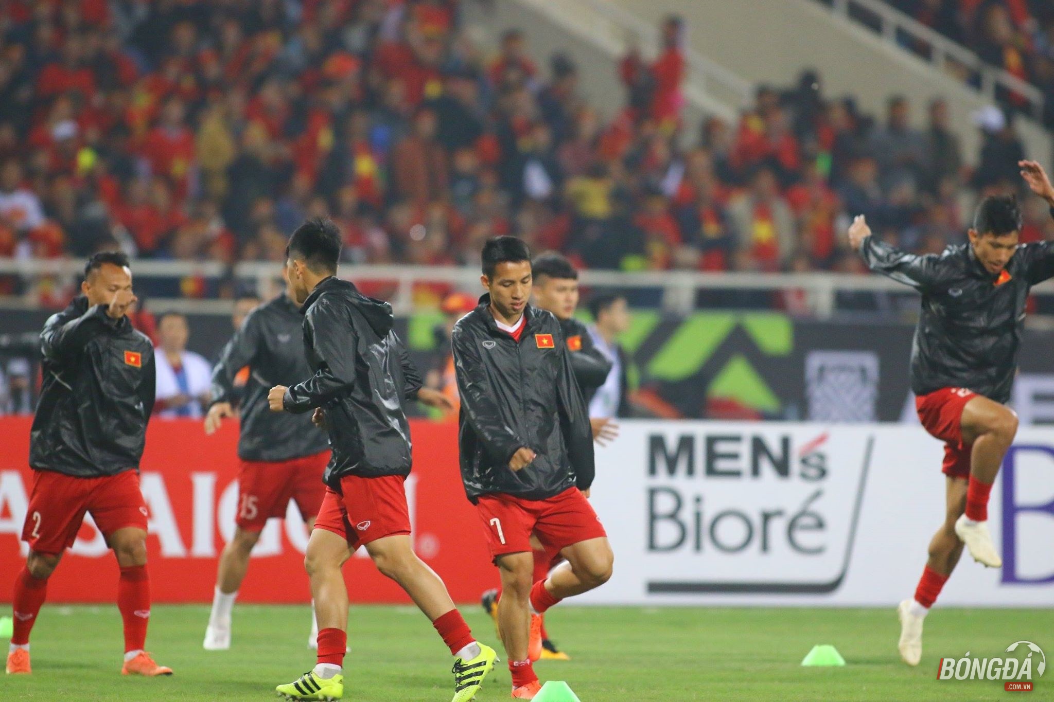 TRỰC TIẾP: ĐT Việt Nam 0-0 ĐT Malaysia: HLV Park Hang-seo tung đội hình mạnh nhất - Bóng Đá