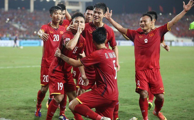 Điểm bóng đá Việt Nam sáng 25/12: Việt Nam phát triển nhanh bậc nhất châu Á - Bóng Đá