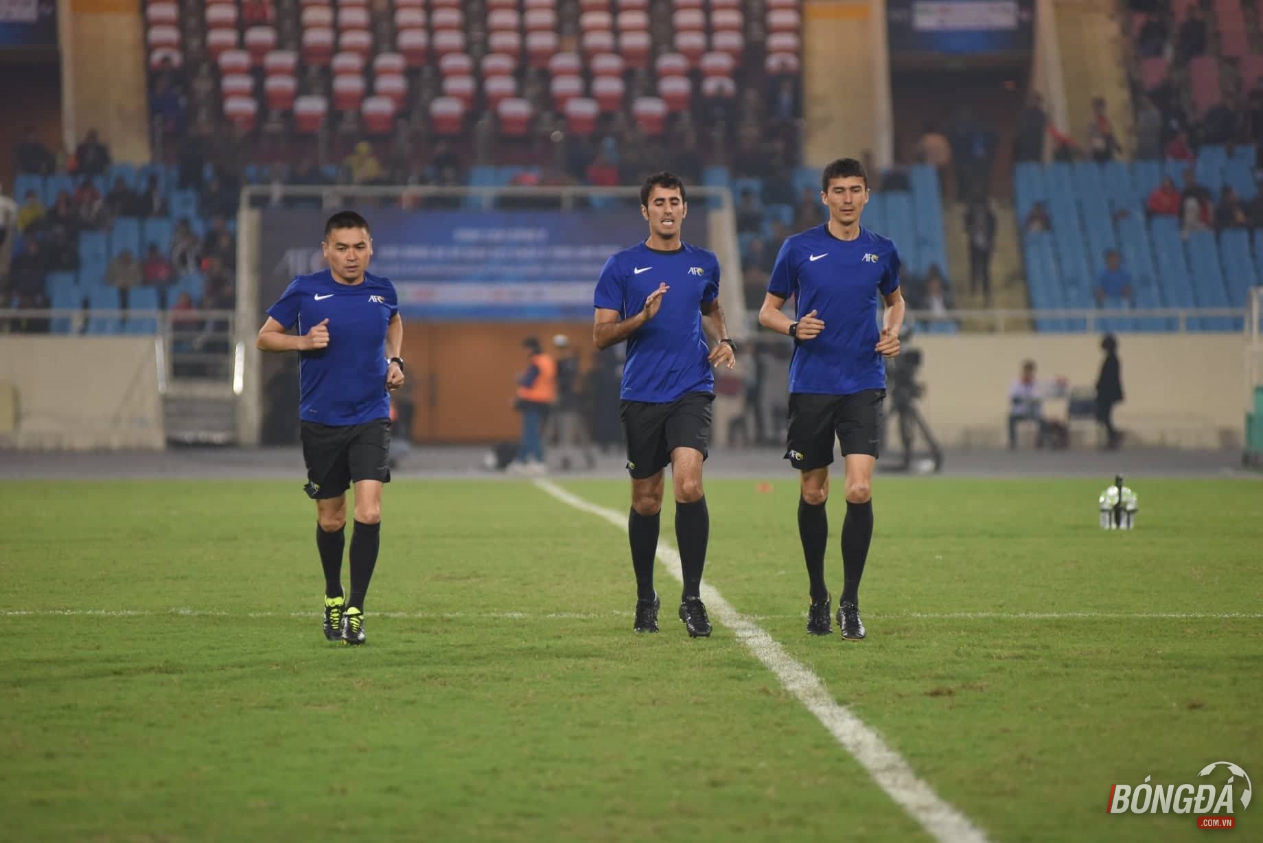 TRỰC TIẾP U23 Việt Nam 0-0 U23 Indonesia: Đình Trọng dự bị, Quang Hải đá chính - Bóng Đá