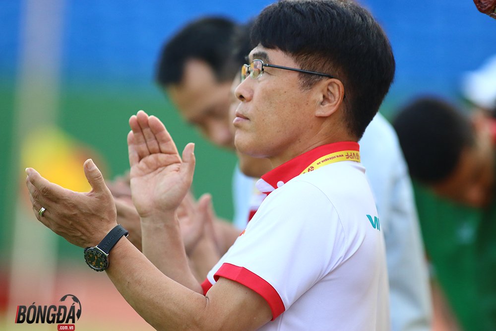 Điểm tin bóng đá Việt Nam sáng 09/04: Báo nước ngoài bình luận về pha ghi bàn đẳng cấp của Quang Hải - Bóng Đá