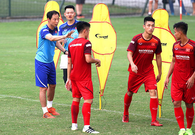 Chuyên gia Việt nói về điều quan trọng nhất của U23 Việt Nam - Bóng Đá