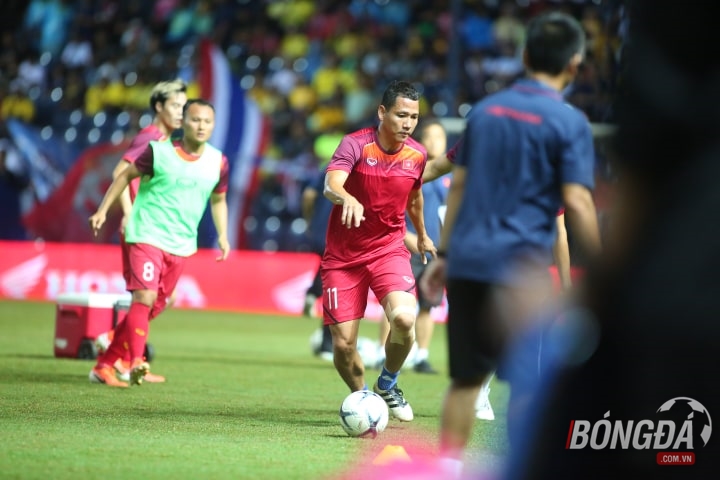 TRỰC TIẾP ĐT Việt Nam 0-0 ĐT Thái Lan: Tuấn Anh, Văn Toàn đá chính, Công Phượng dự bị - Bóng Đá