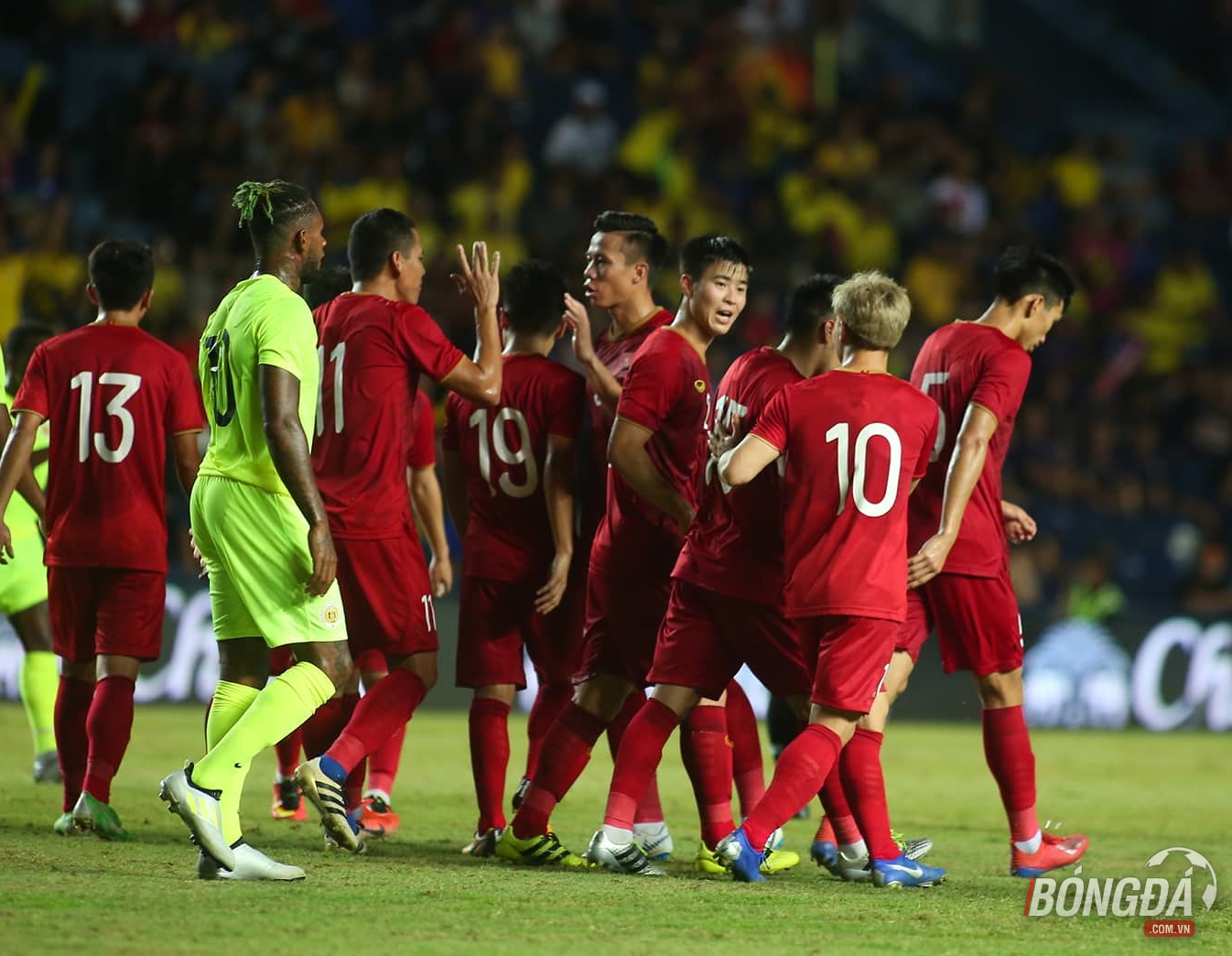 Công Phượng hỏng luân lưu, ĐT Việt Nam mất ngôi vô địch King's Cup - Bóng Đá
